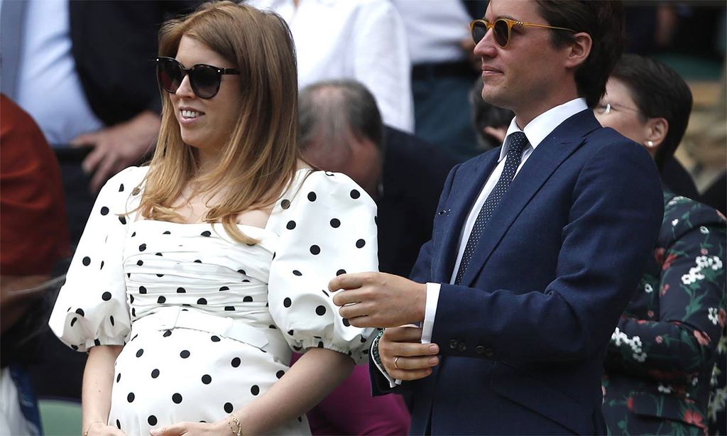 Los dulces gestos premamá de Beatriz de York en las gradas de Wimbledon 