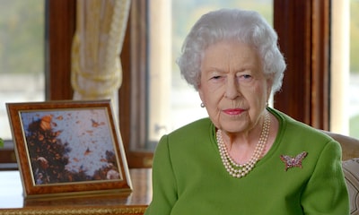 Isabel II dice adiós al que ha sido su peor 'annus horribilis'