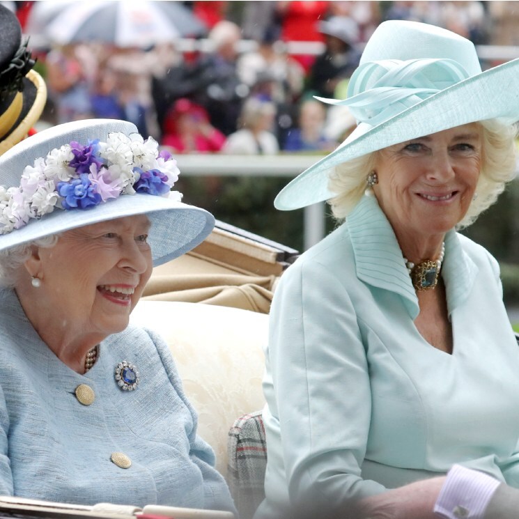 El significado del importante gesto de la Reina con Camilla de Cornualles
