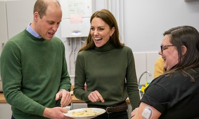 ¡Pesadilla en la cocina! El príncipe Guillermo bromea sobre sus escasas dotes culinarias en su viaje a Gales