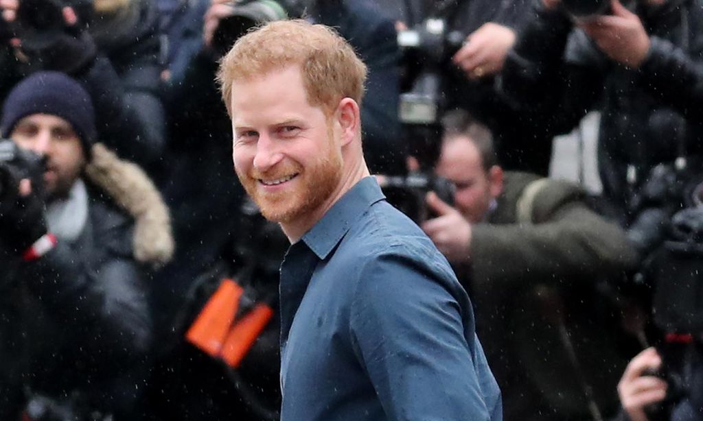 No te pierdas el divertido y sorprendente look del príncipe Harry preparando 'Los Juegos Invictus'