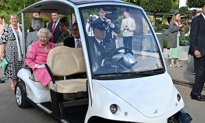 La nueva 'carroza' con la que Isabel II se mueve en sus actos públicos