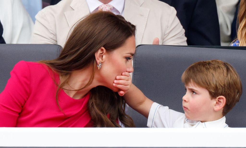 Catherine, duquesa de Cambridge, con su hijo Louis