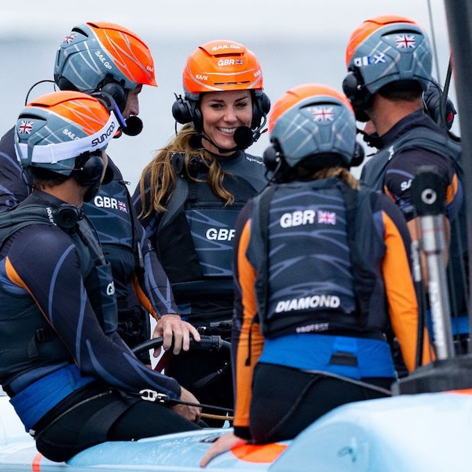 La duquesa de Cambridge saca su lado más aventurero en el Gran Premio de Gran Bretaña de SailGP