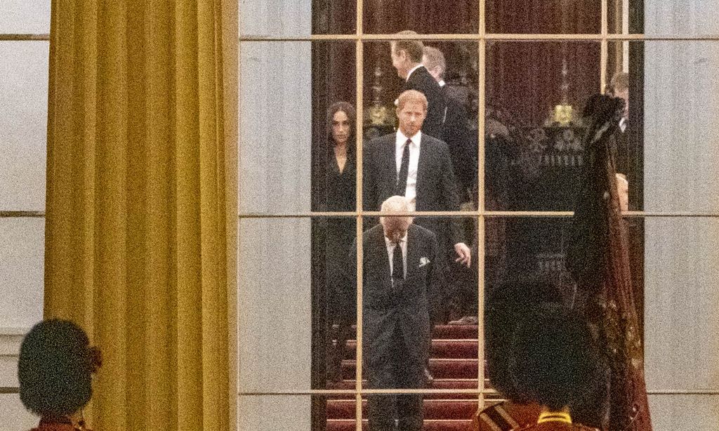 Harry y Meghan se unen a la Familia Real en el Palacio de Buckingham