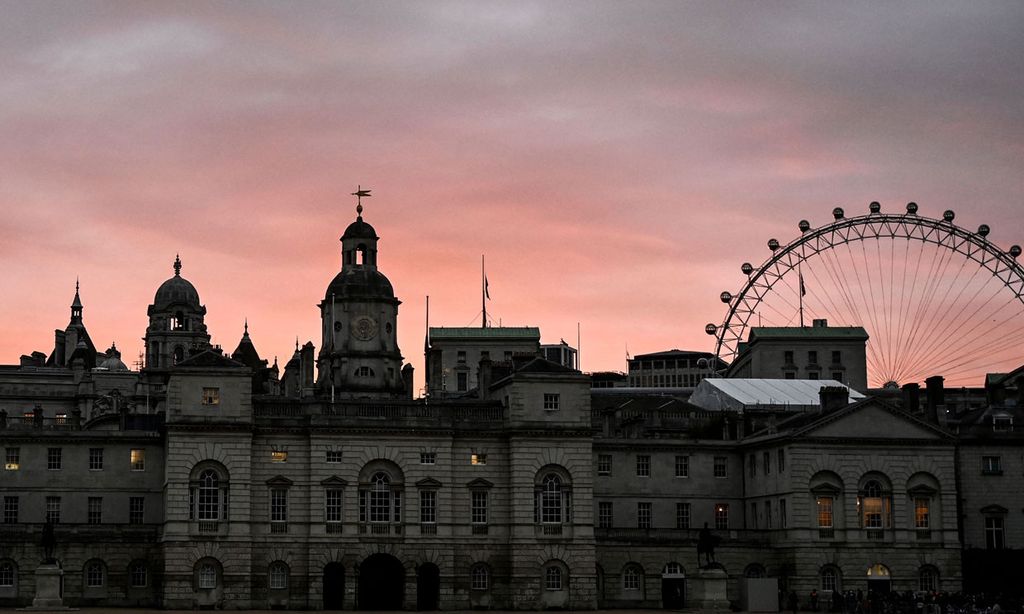 Londres amanece blindado y triste en el día del funeral de Isabel II
