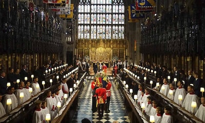 Isabel II recibe un último adiós cargado de simbolismo en su querido castillo de Windsor
