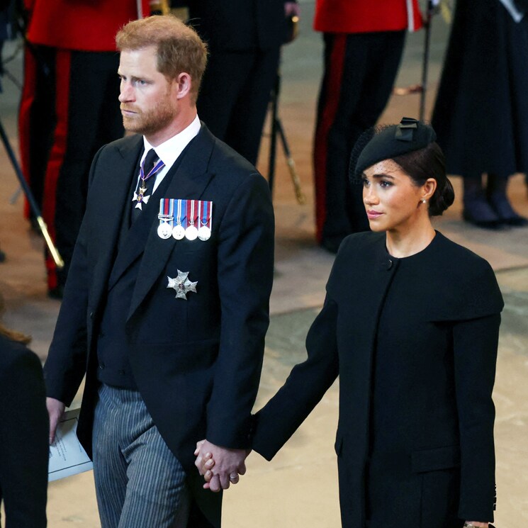 Harry y Meghan vuelven a casa con sus hijos dejando muchas incógnitas en el aire