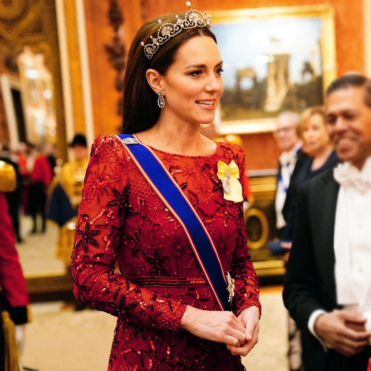 El paso al frente de Kate: su look cargado de simbolismo en una noche clave