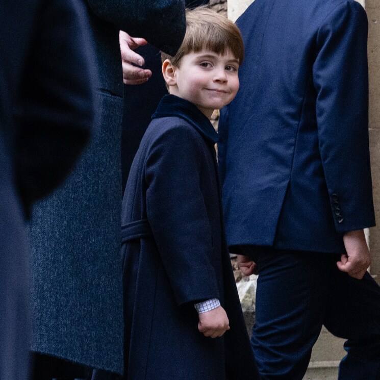 A sus 4 años, el príncipe Louis enamora en su primer gran baño de masas