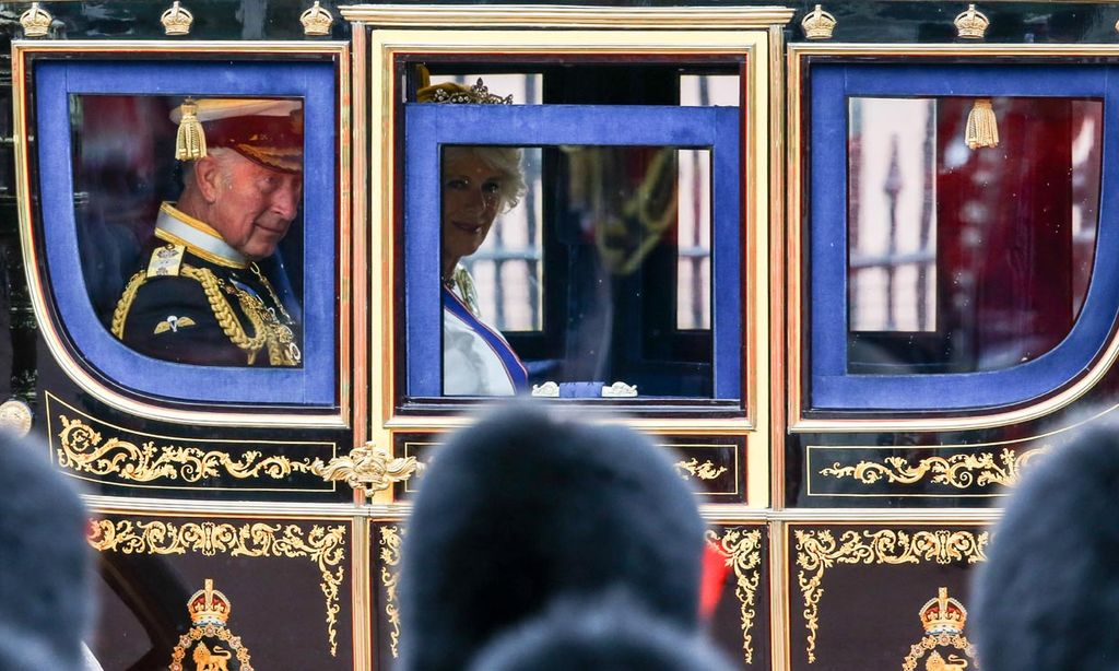 Carlos y Camilla, reyes de Reino Unido