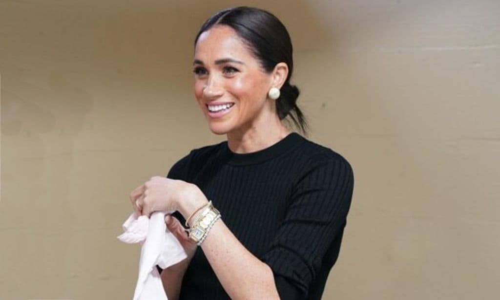 Meghan Markle se deja ver en el Día de la Mujer tras las últimas polémicas que rodean a la familia