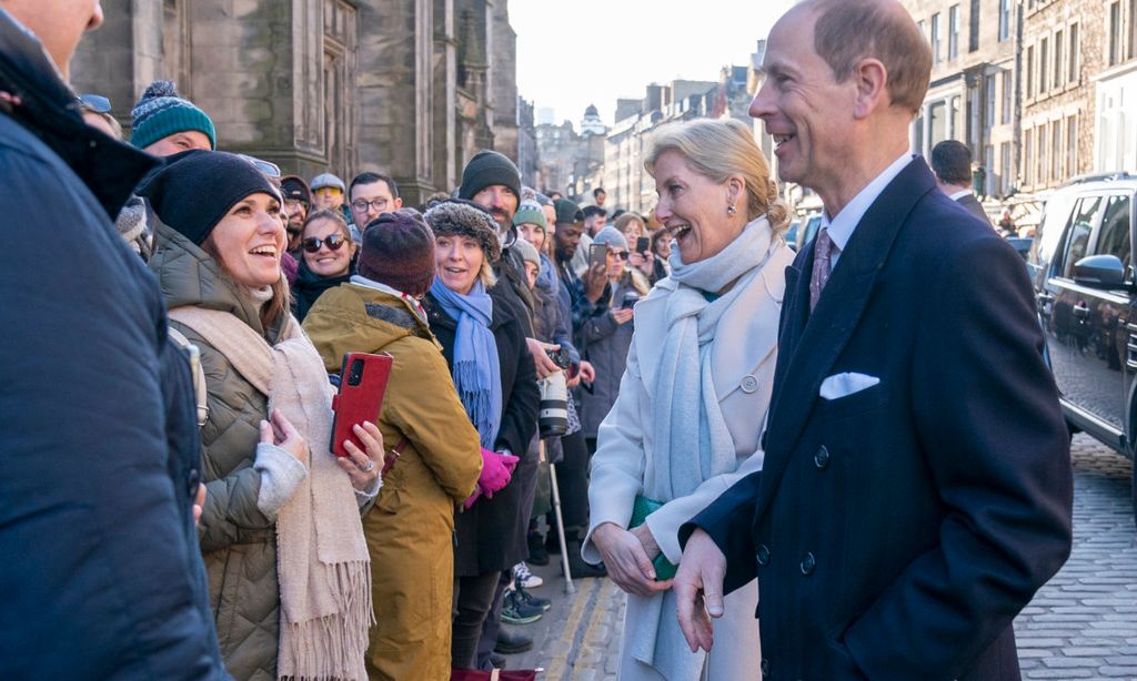 El príncipe Eduardo visita Edimburgo, cuna de su recién estrenado ducado y coincidiendo con su cumpleaños