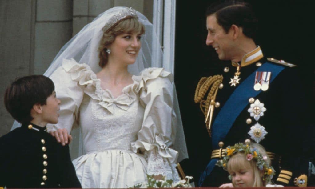 ¿Veremos a Lady Amelia lucir la mítica tiara Spencer que llevó Diana de Gales en su boda?
