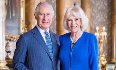 Todos los detalles de la invitación oficial a la coronación del rey Carlos y Camilla