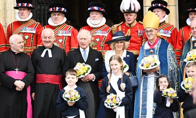 A un mes de su coronación, Carlos III y Camilla presiden la misa de Jueves Santo en la catedral de York