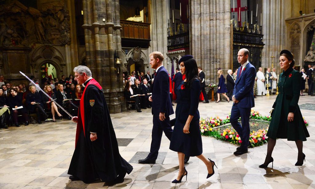 Este es el lugar que se baraja que ocupe el príncipe Harrry en la coronación de su padre