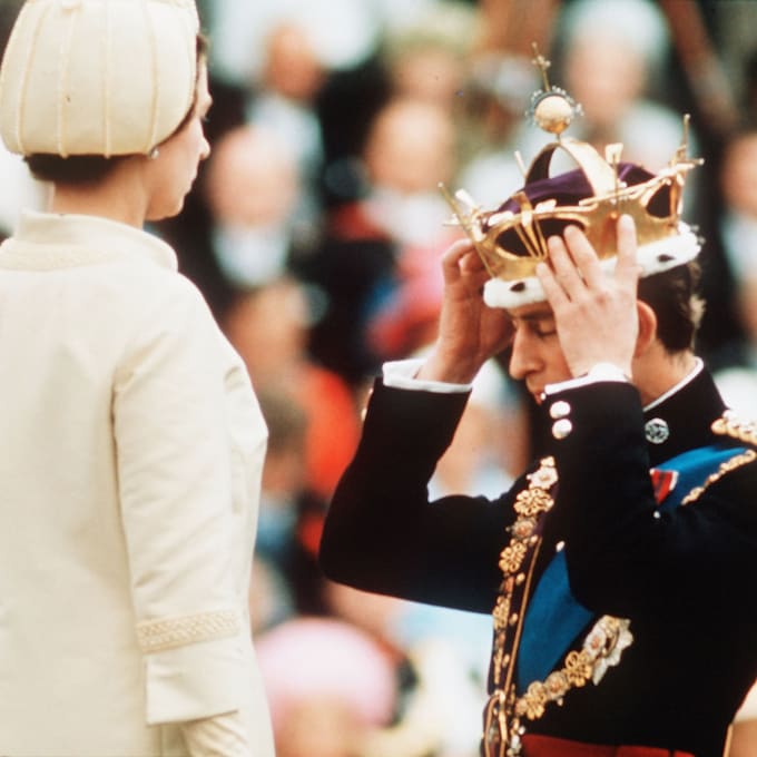 Carlos III: recordamos todas las curiosidades de su 'coronación' como príncipe de Gales en 1969