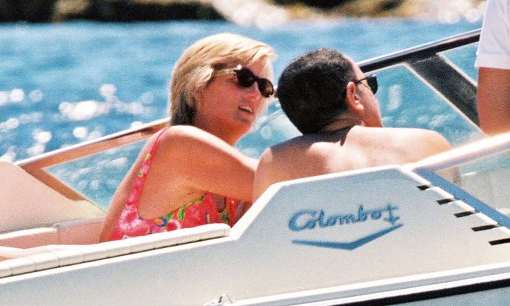 Se hunde el yate en el que Diana de Gales y Dodi Al-FAyed pasaron sus últimas vacaciones