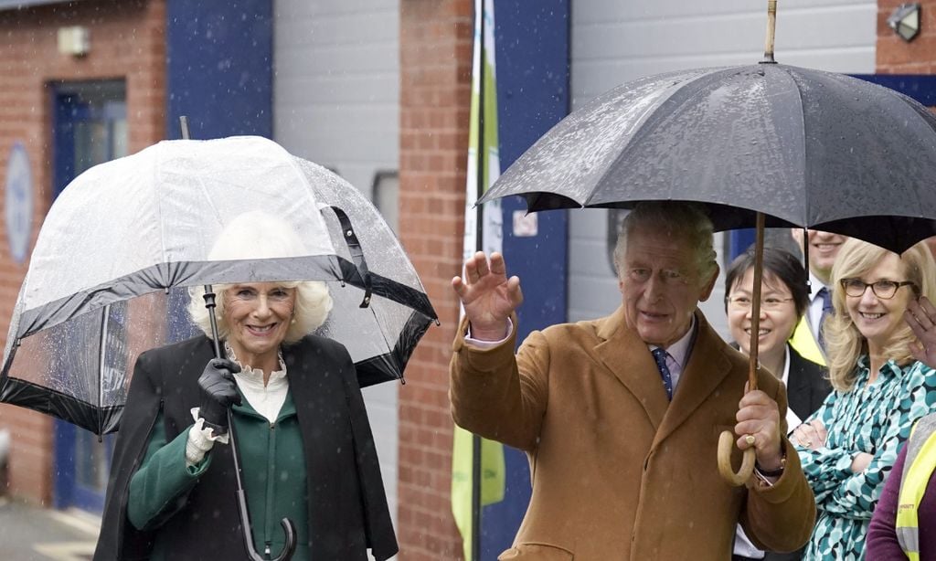 Carlos III celebra su 75º cumpleaños ¿Quiénes asistieron a su fiesta?