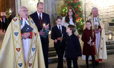 Los gestos más divertidos del príncipe Louis en el concierto de Navidad apagando las velas de sus hermanos