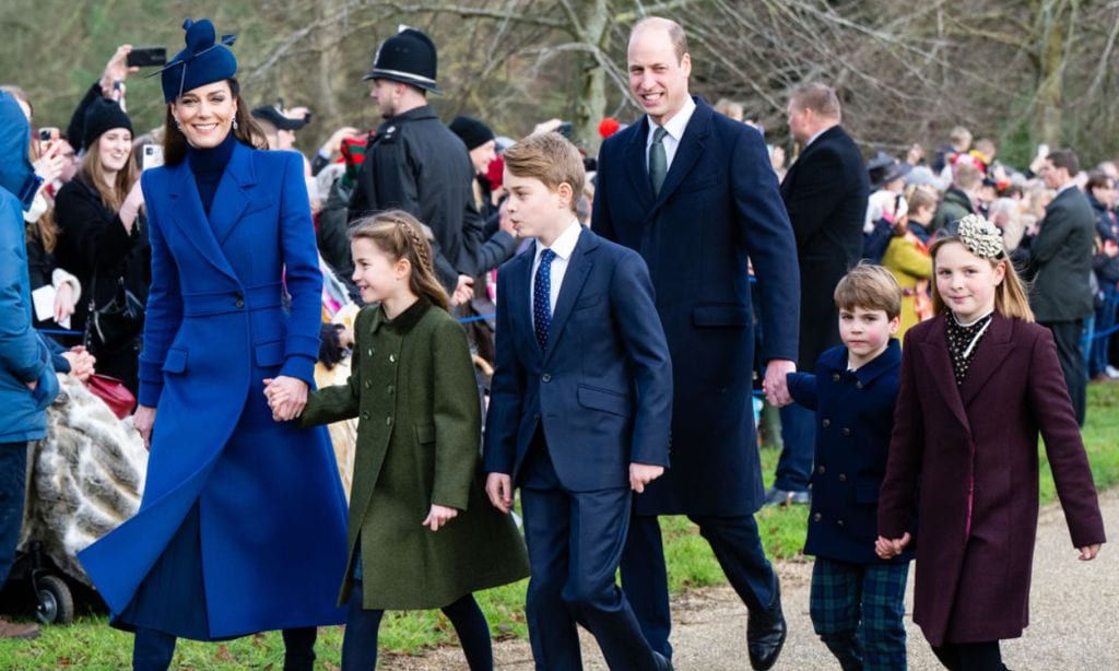 Los Windsor, unidos en la misa de Navidad en Sandringham, la primera de Carlos III tras su coronación