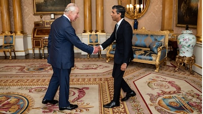 El primer ministro británico Rishi Sunak asegura que el cáncer de Carlos III 'se detectó a tiempo'