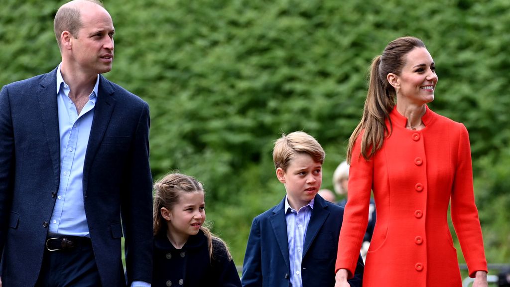 La prestigiosa escuela que los príncipes de Gales han visitado para su hijo George: cantera de estrellas y 55.000 euros al año