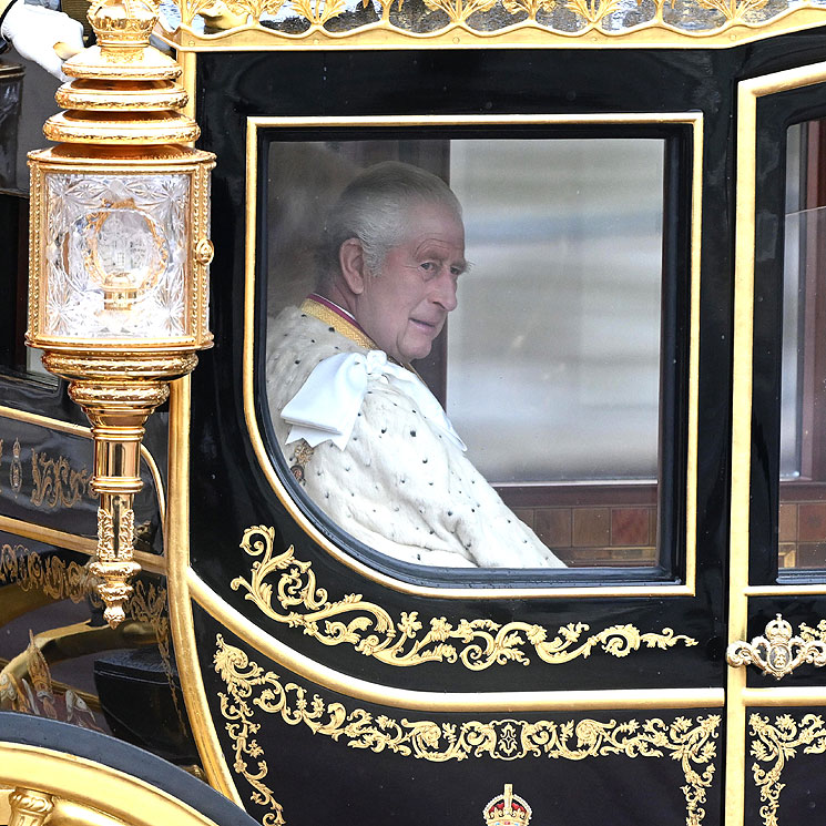 Primer aniversario de coronación de Carlos III: balance del año que no pensó vivir