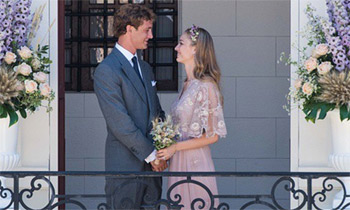 Pierre y Beatrice, la primera fotografía de su boda