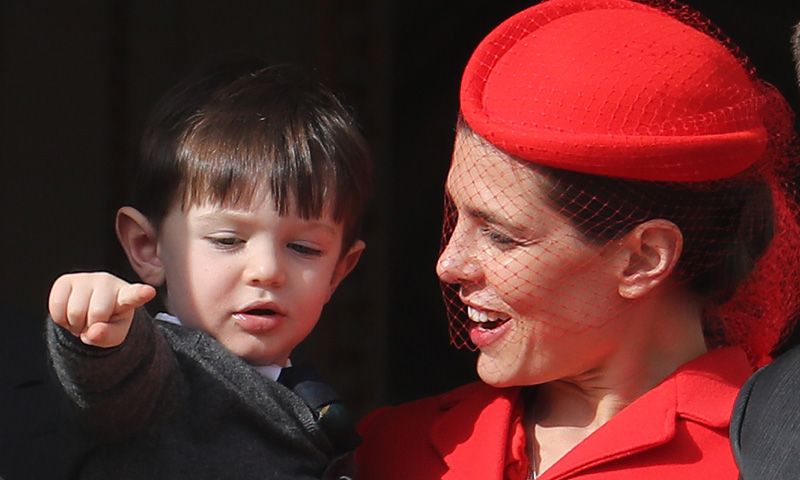 Carlota junto a su hijo 