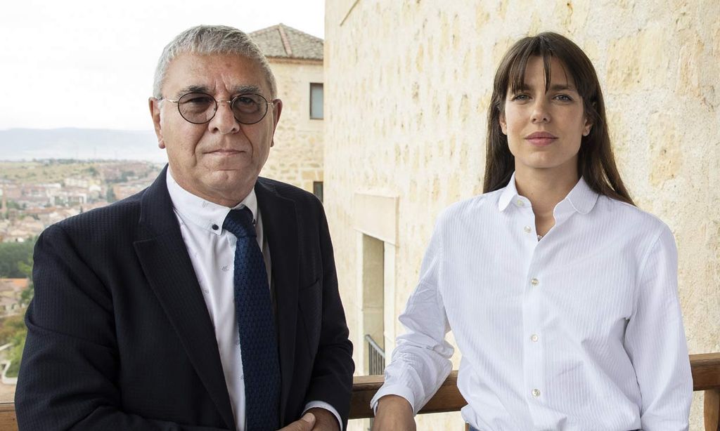Así ha sido la multitudinaria visita de Carlota Casiraghi a Segovia