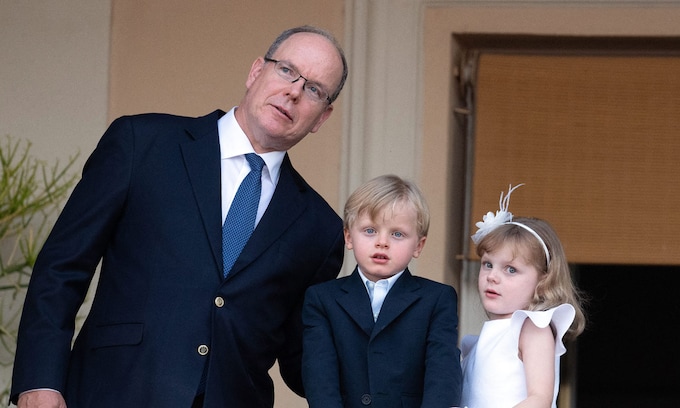 Alberto de Mónaco cumple 63 años rodeado de su mujer y sus hijos