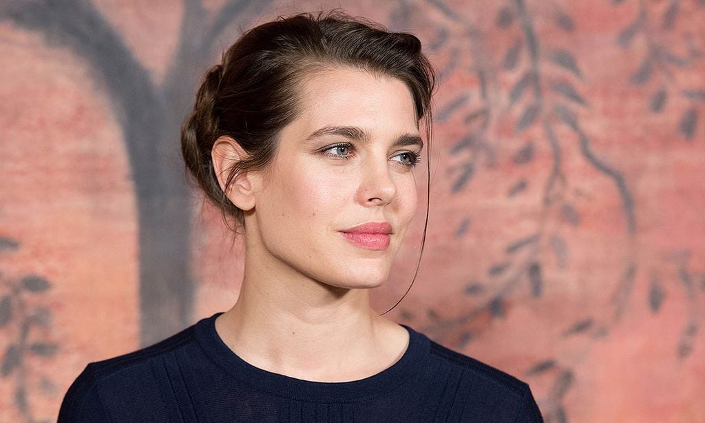 Carlota Casiraghi, una princesa en el papel de entrevistadora