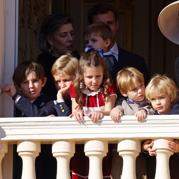¡Qué mayores! Los niños de la familia Grimaldi nos dejan las fotos más simpáticas de la fiesta nacional