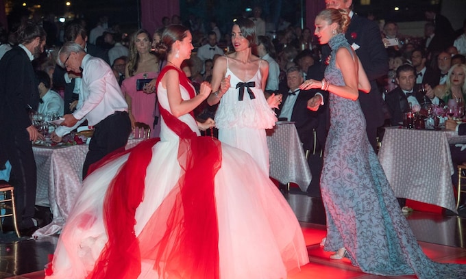 Alexandra, Carlota y Beatrice Borromeo en el Baile de la Rosa