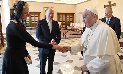 Alberto y Charlene de Mónaco se reúnen con el Papa Francisco