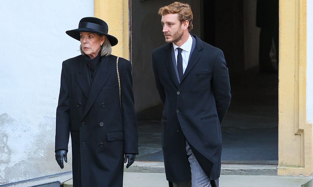 Carolina de Mónaco y Pierre Casiraghi en el funeral de Max de Baden 