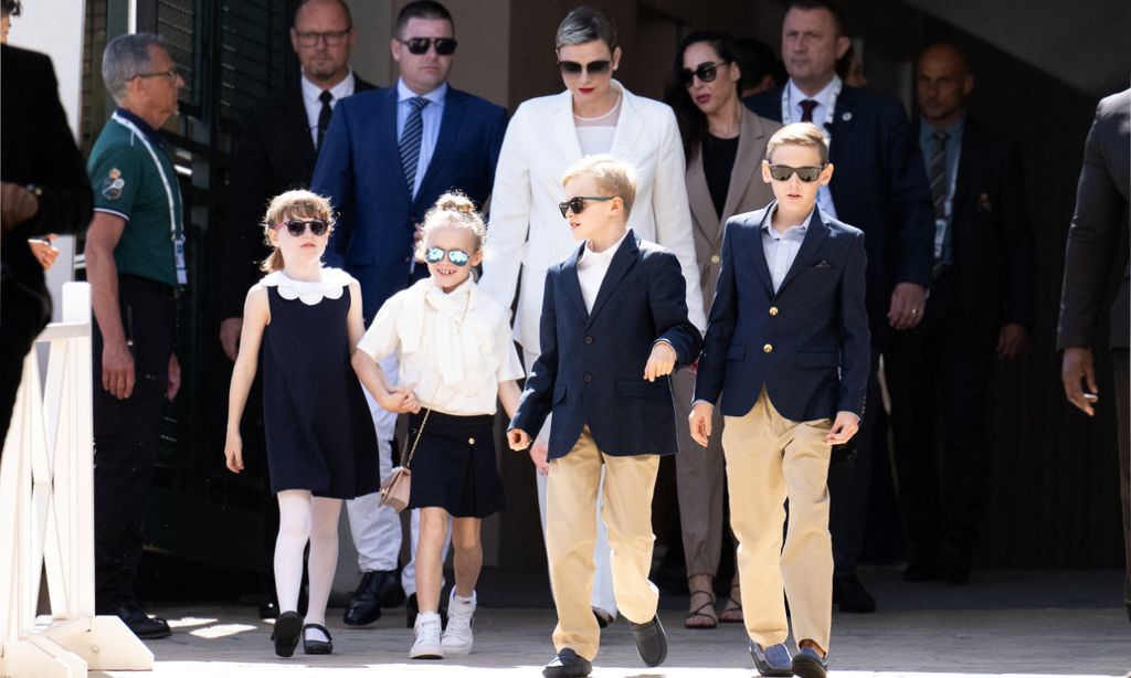 Charlene de Mónaco con sus hijos y sus sobrinos