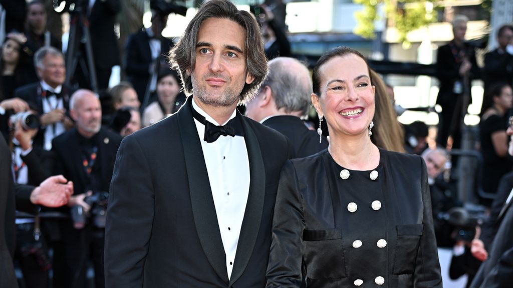 Dimitri Rassam reaparece con su madre en Cannes tras su ruptura con ...
