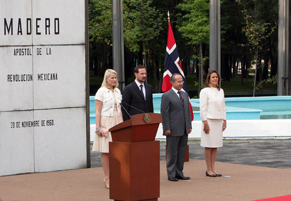 Los príncipes Haakon y Mette-Marit de Noruega visitan México por primera vez