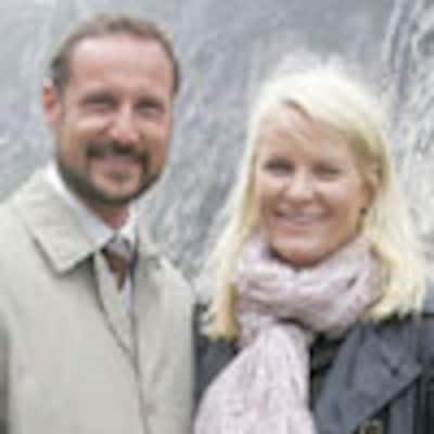 Haakon y Mette-Marit de Noruega revelan el secreto de su amor: 'Viajar juntos y sin hijos de vez en cuando es una buena táctica'