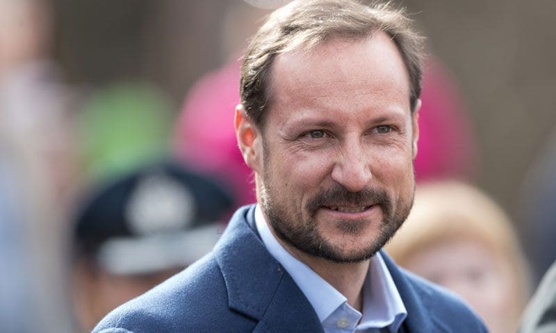 Haakon de Noruega, obligado a pasar por el quirófano