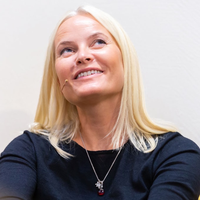 Mette-Marit de Noruega se sincera en su nuevo libro