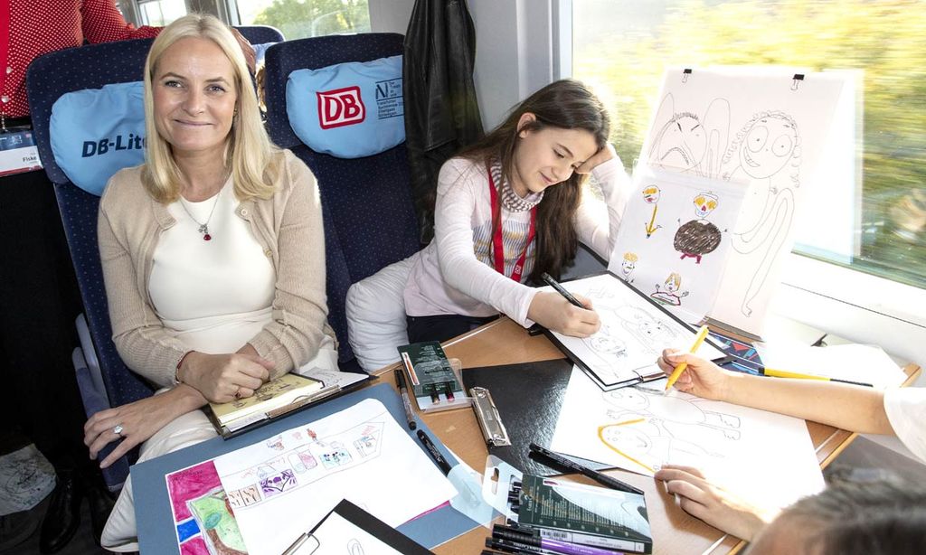 ¡Viajeros al tren! La aventura literaria de Haakon y Mette Marit llega, por primera vez, a Alemania
