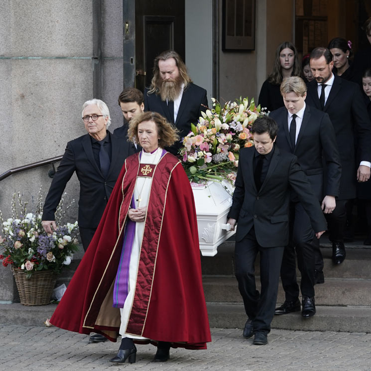 FOTOGALERÍA: Así ha sido el último adiós a Ari Behn en la catedral de Oslo 