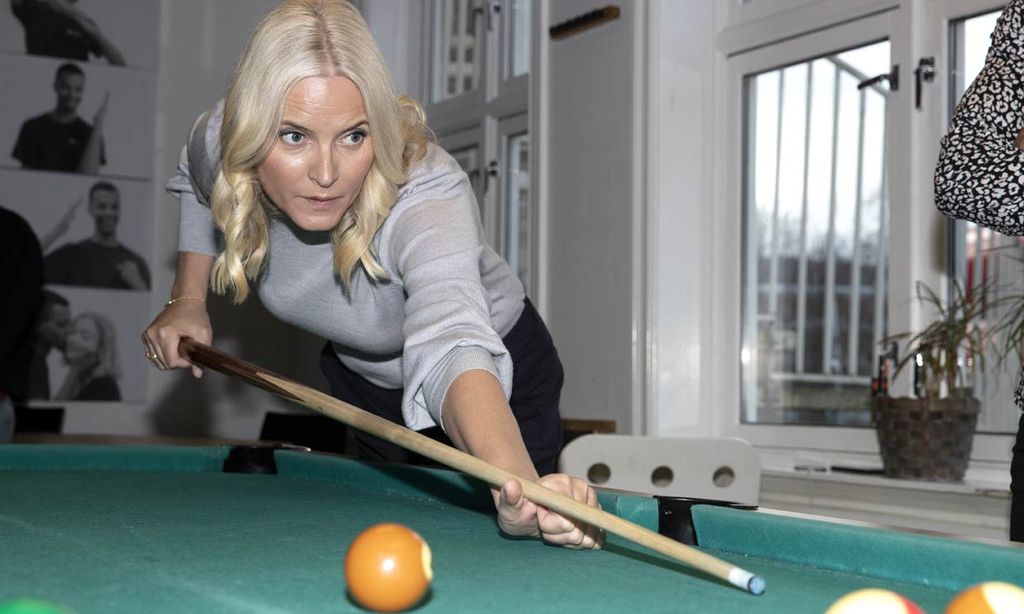 Mette-Marit de Noruega estrena agenda oficial de 2020 con una imagen de lo más deportiva