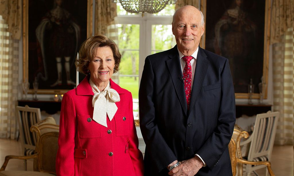 Los reyes Harald y Sonia de Noruega, en cuarentena por un caso cercano de coronavirus
