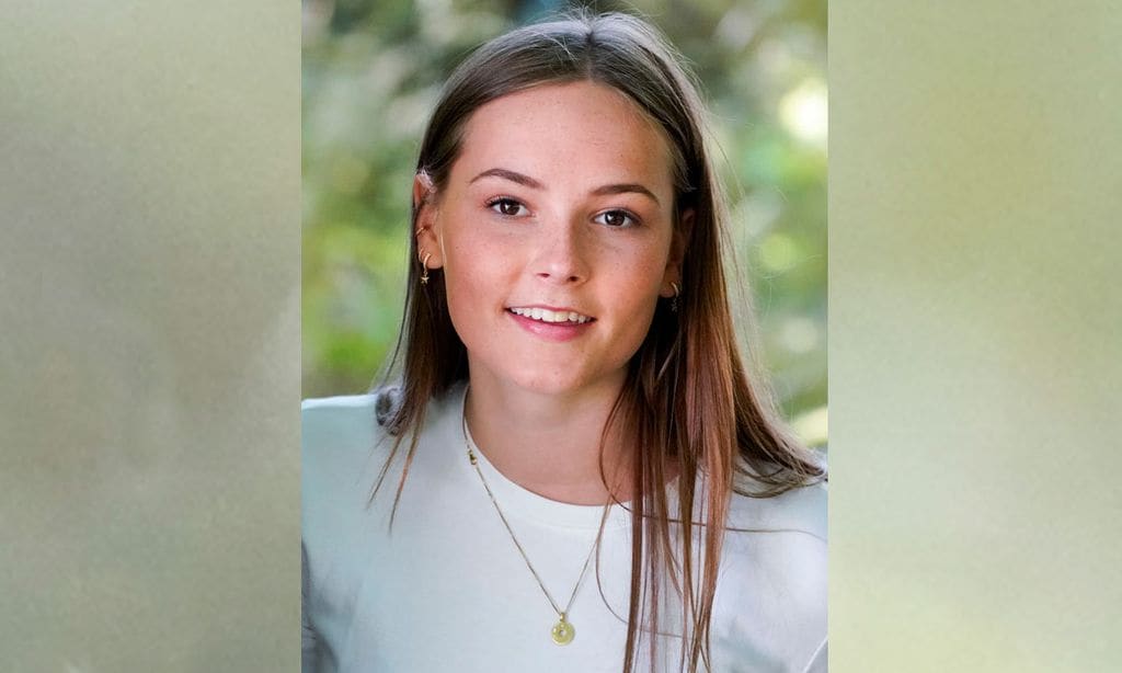 Ingrid Alexandra de Noruega cumple 17 años mientras se consagra como digna sucesora de su madre