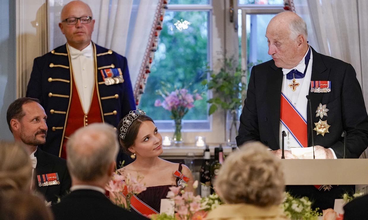 Harald de Noruega, Ingrid de Noruega y Haakon de Noruega